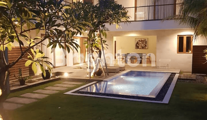 Villa 4 bedroom in Nusa Dua 2