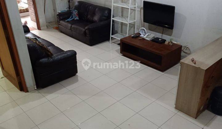 Rumah Full Furnished 4 KT 2 KM 2 lantai Cluster Water Garden Grand Wisata Bekasi 2