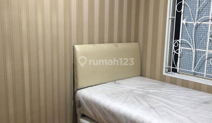 murah townhouse 2 lantai di taman paris lippo karawaci Tangerang 1