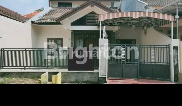 RUMAH 1.5 LANTAI BABATAN PILANG XIV SURABAYA RUMAH 1.5 LANTAI BABATAN PILANG XIV SURABAYA