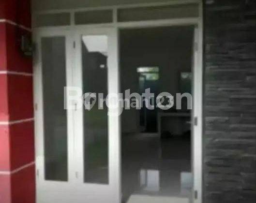 RUMAH CANTIK NYAMAN 2 LANTAI SIAP HUNI STRATEGIS 2