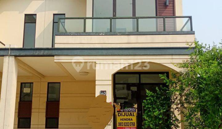 Rumah 2 lantai di Lavon