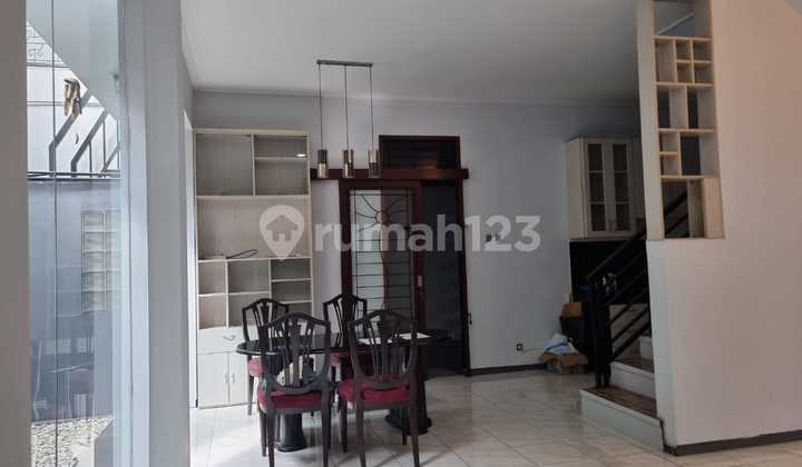 Clean, Well-Maintained House Ready to Live In, Strategic Location 2