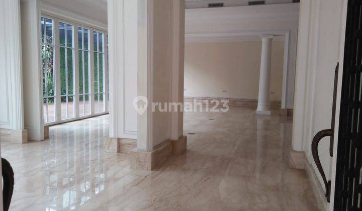 Luxury House at Senopati Suitable For Residential or Office 1