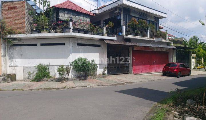 Rumah bagus siap pakai dekat jayawijaya mojosongo solo 1