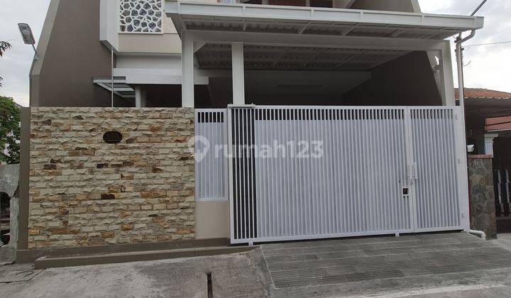 Rumah baru full furnished di sumber banjarsari solo 1