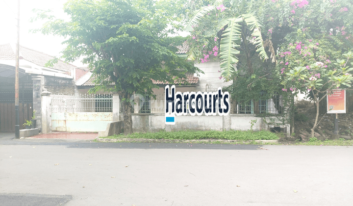 Rumah hitung tanah di jalan bunga solo baru 1