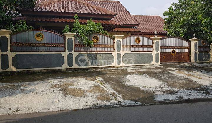 Rumah mewah dengan gebyok jawa di sumber solo 2