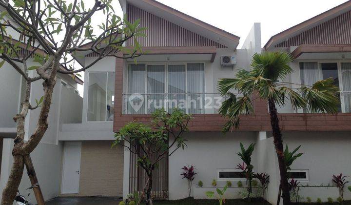 Rumah minimalis modern di cluster elite bali.. 1