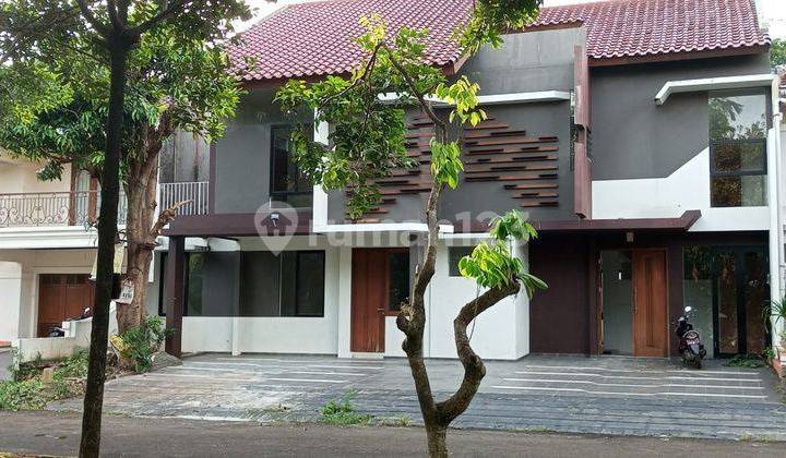 Ready-to-Occupy House in Bintaro Sector 9 Within a Cluster Near Pasmod