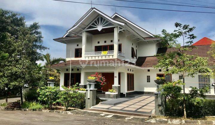 Hunian Nyaman Semi Furnished di Parahyangan Rumah Villa (PRV) Kota Bandung 2