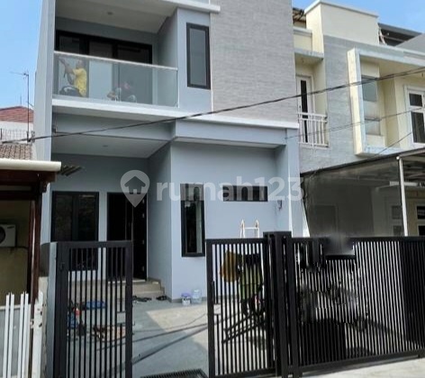 Brand New 2-Story House in Kelapa Gading 1