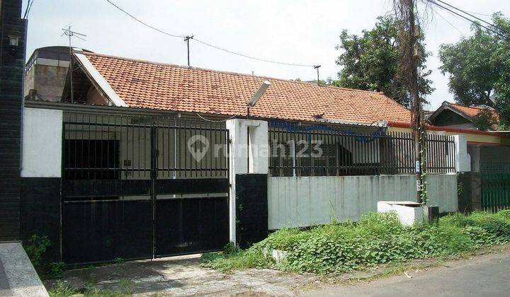 Rumah di Jemur Andayani, 1 Lantai, Terawat, Hadap Utara 1