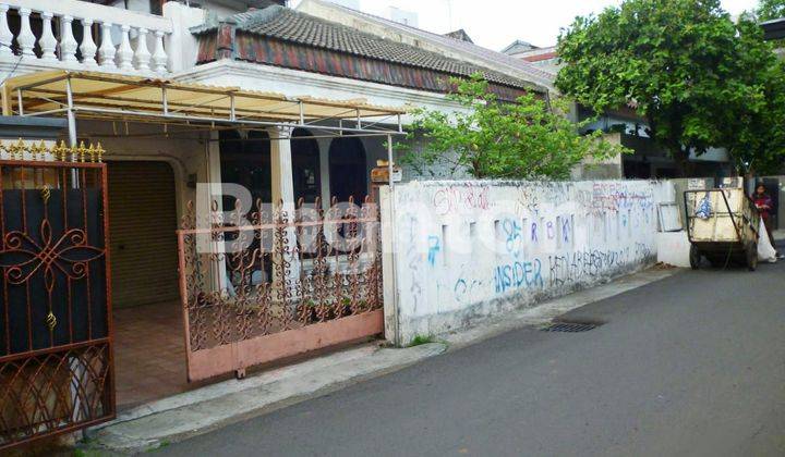 RUMAH 2 LANTAI DI KEMANGGISAN JAKARTA BARAT 1