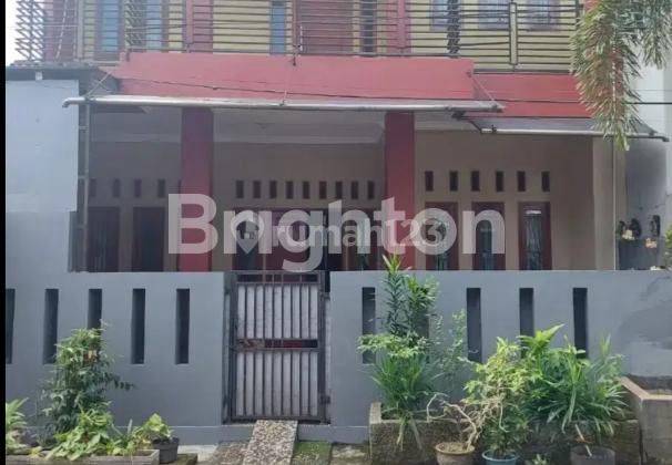 RUMAH 2 LANTAI BAGUS DAN NYAMAN 1