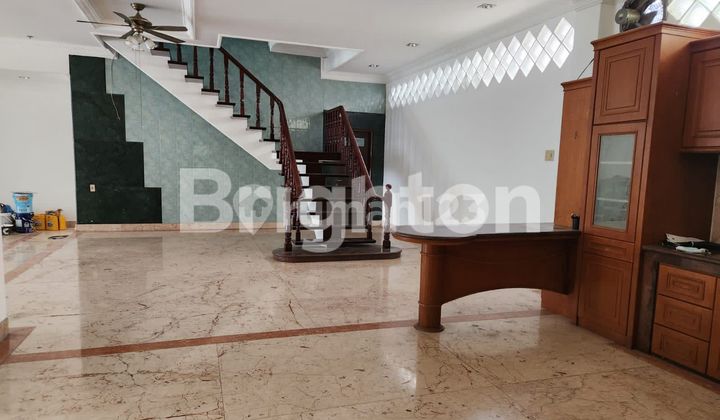 Rumah Villa Samanhudi Medan Maimun 2