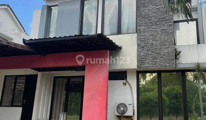 di jual rumah di vassa wood 1