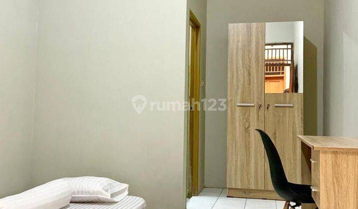 Rumah Kost 2 Lantai, 23 Kamar, Full Furnish, di Kebayoran Lama 2