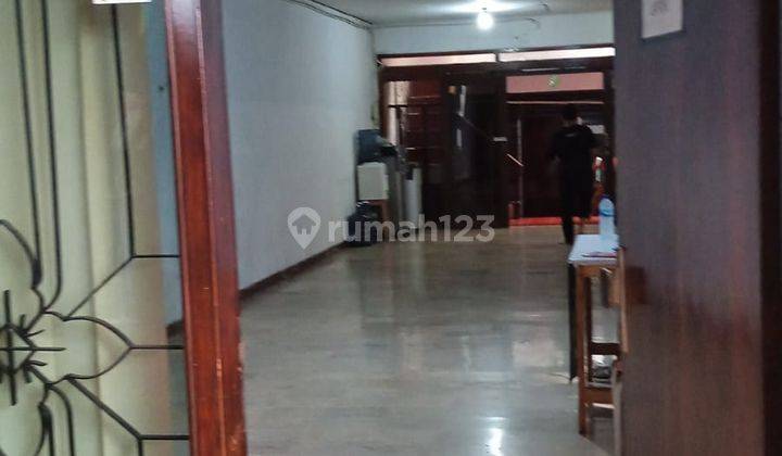 Rumah Kost strategis  di Mampang Prapatan, Jakarta Selatan  1