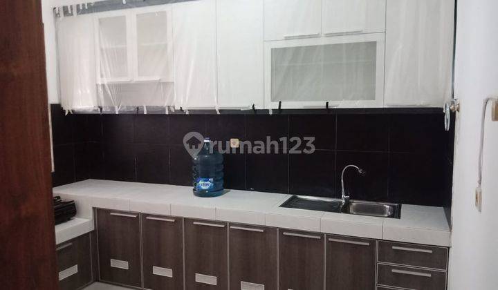 Dijual/ Disewakan Rumah di Jalan Anggrek Semarang  2