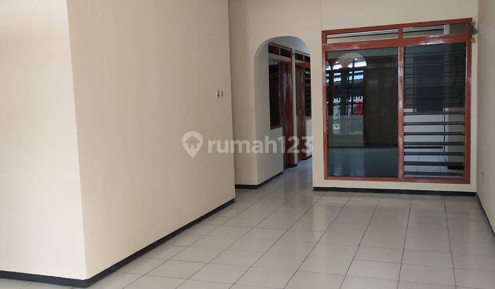 Rumah di Jalan Badak Gayamsari Semarang 2