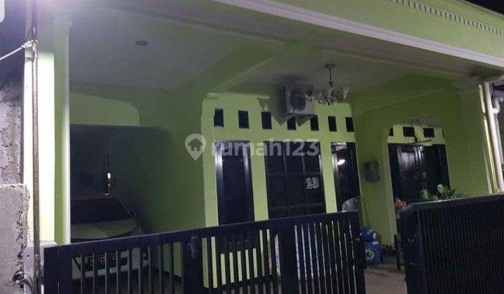 Rumah di Jalan Lintang Trenggono Tlogosari Pedurungan 1