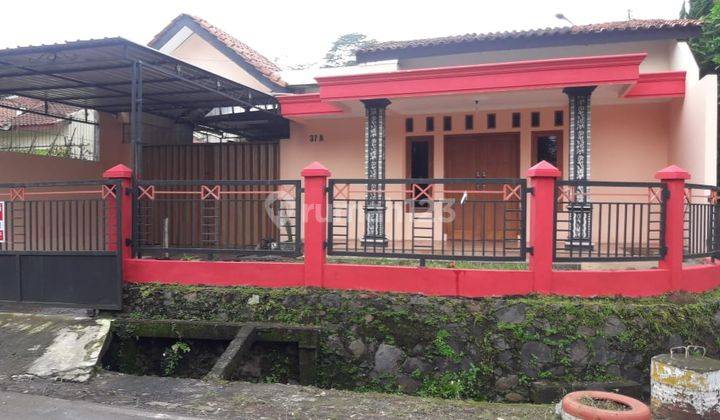 Rumah di Jalan Renjana Raya, Pudak Payung 1