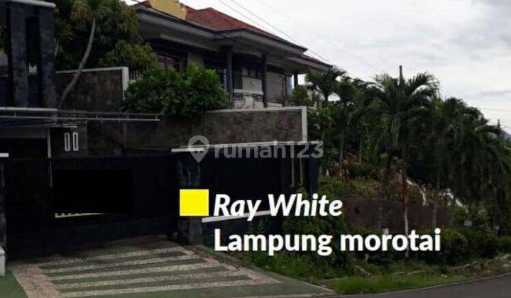 Rumah mewah view laut di Pahoman 1