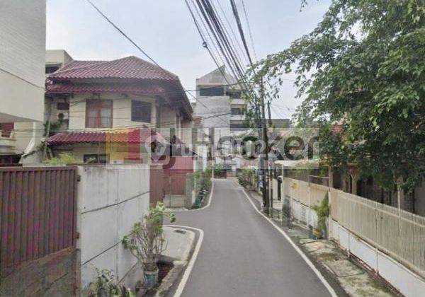 Rumah Tua strategis belakang jalan Musi Cideng Jakarta Pusat 2