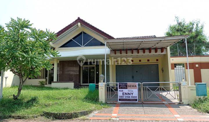 Rumah di Grand Marina Semarang Utara  1