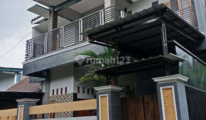 Rumah di Jalan Wirogunan Kartasura Surakarta  1