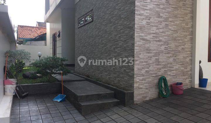 Rumah di Jalan Sumbing Gajahmungkur Semarang Selatan 1