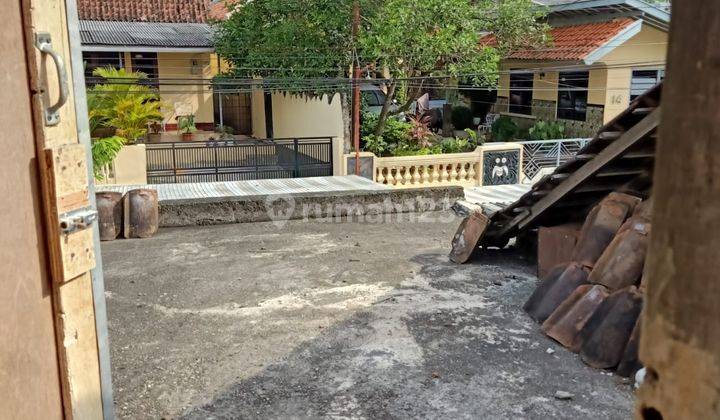 Rumah di Jalan Jatingaleh Banyumanik Semarang Selatan 2