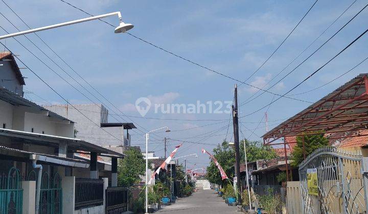 Rumah di Jalan Cimandiri Semarang Timur 2