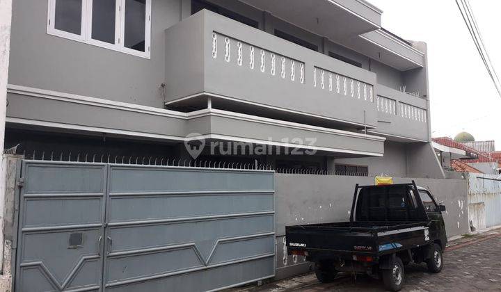 Rumah di Jalan Citarum Selatan Semarang Timur 1