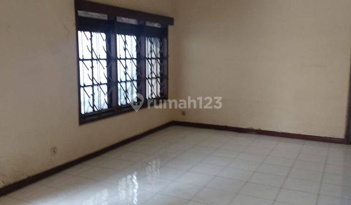 Rumah di Jalan Cemara Raya Banyumanik 2