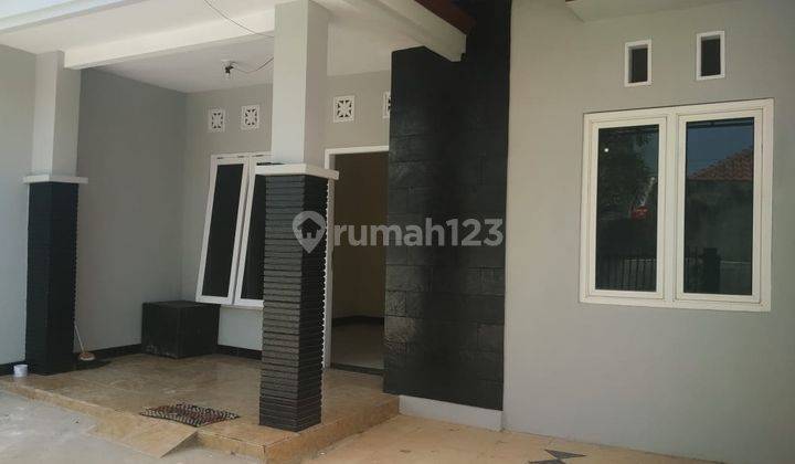 Rumah di Perumahan Permata Tembalang 1