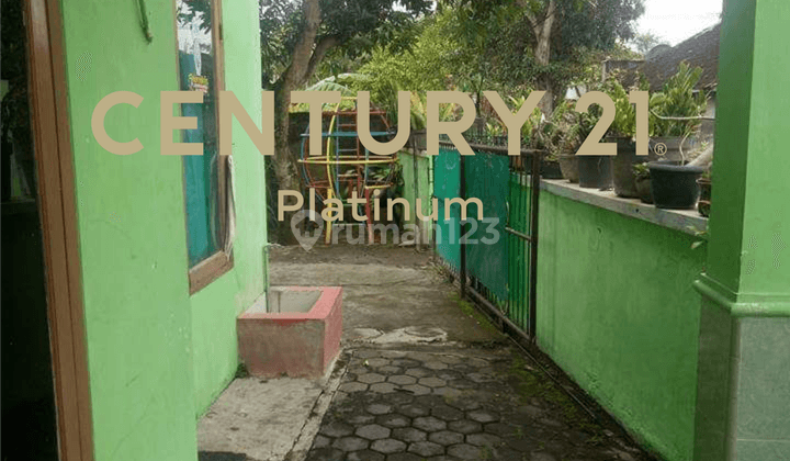 Rumah di Jalan KP Pekuncen 2