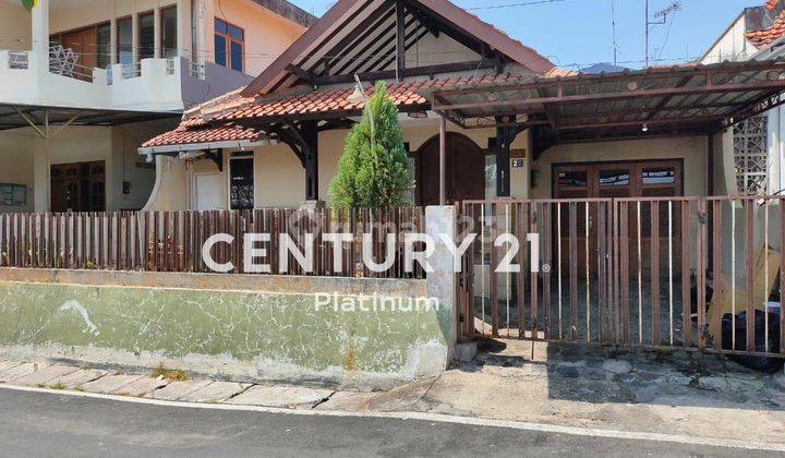 Rumah di Jalan Genuk Perbalan 1