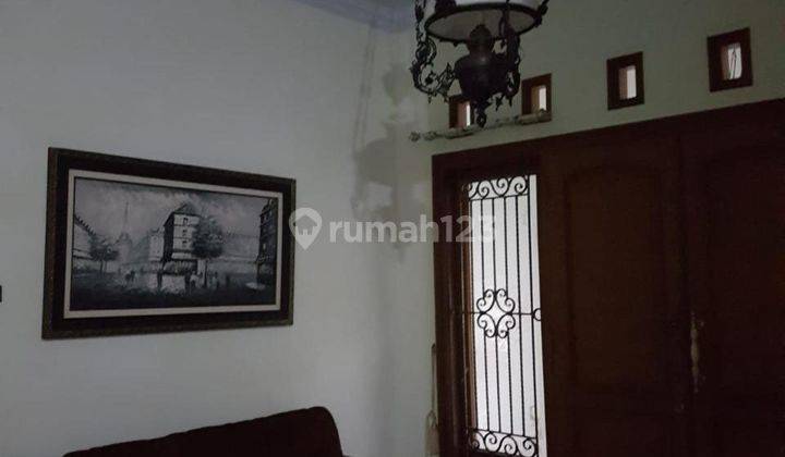 Rumah Induk dan Kost di Jalan Wonodri Sendang 2