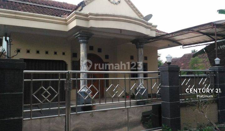 Rumah di Jalan H. Kudro, Kendal 1