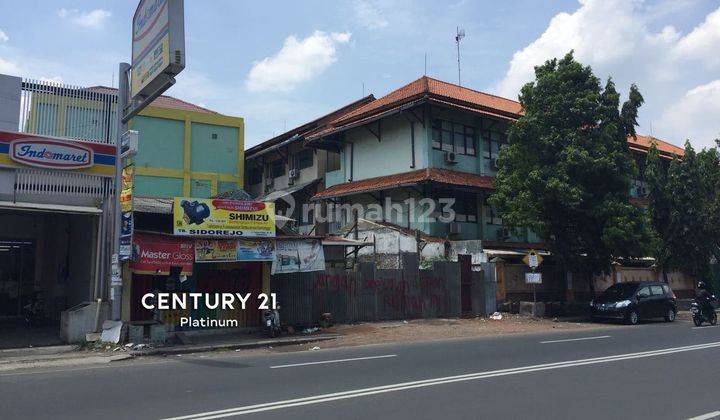 Rumah dan Tanah di Jalan Tentara Pelajar 1