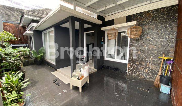 RUMAH CANTIK DI WIORO BANGUNTAPAN