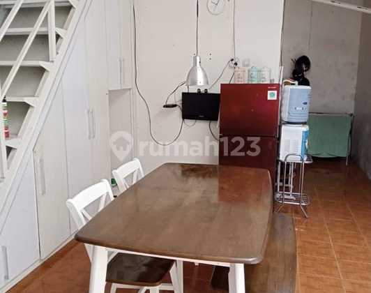 ruang makan rumah puri nirwana, jl boulevard