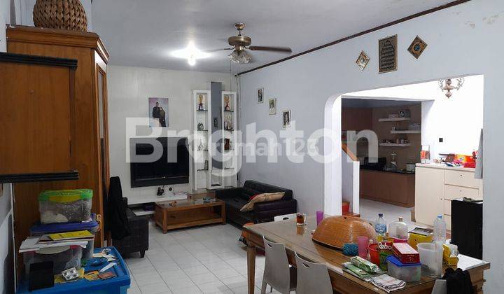 Rumah 2 Lantai Di Palmerah Dekat Kampus Binus Jakarta Barat 1