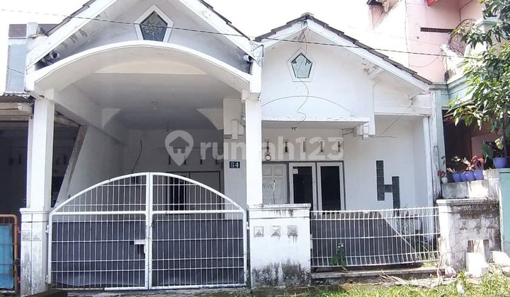 RUMAH MINIMALIS DI DELTA SARI DAERAH WARU SIDOARJO