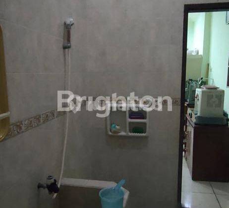 RUMAH 2 LT SIAP HUNI DI JL DARMO INDAH TIMUR SURABAYA 2