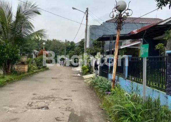 RUMAH DI LOKASI PERUMAHAN STRATEGIS DEKAT TOL 2