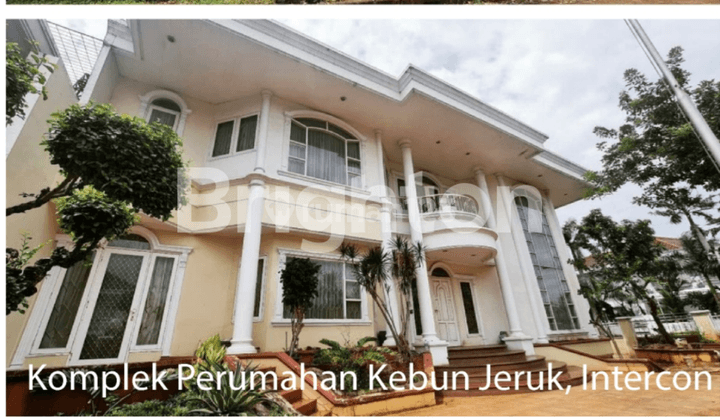 Rumah Mewah Hoek Intercon Kebon Jeruk Jakarta Barat 1