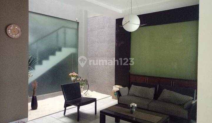 Dijual Rumah Lux di Istana Regency I - Bandung 2